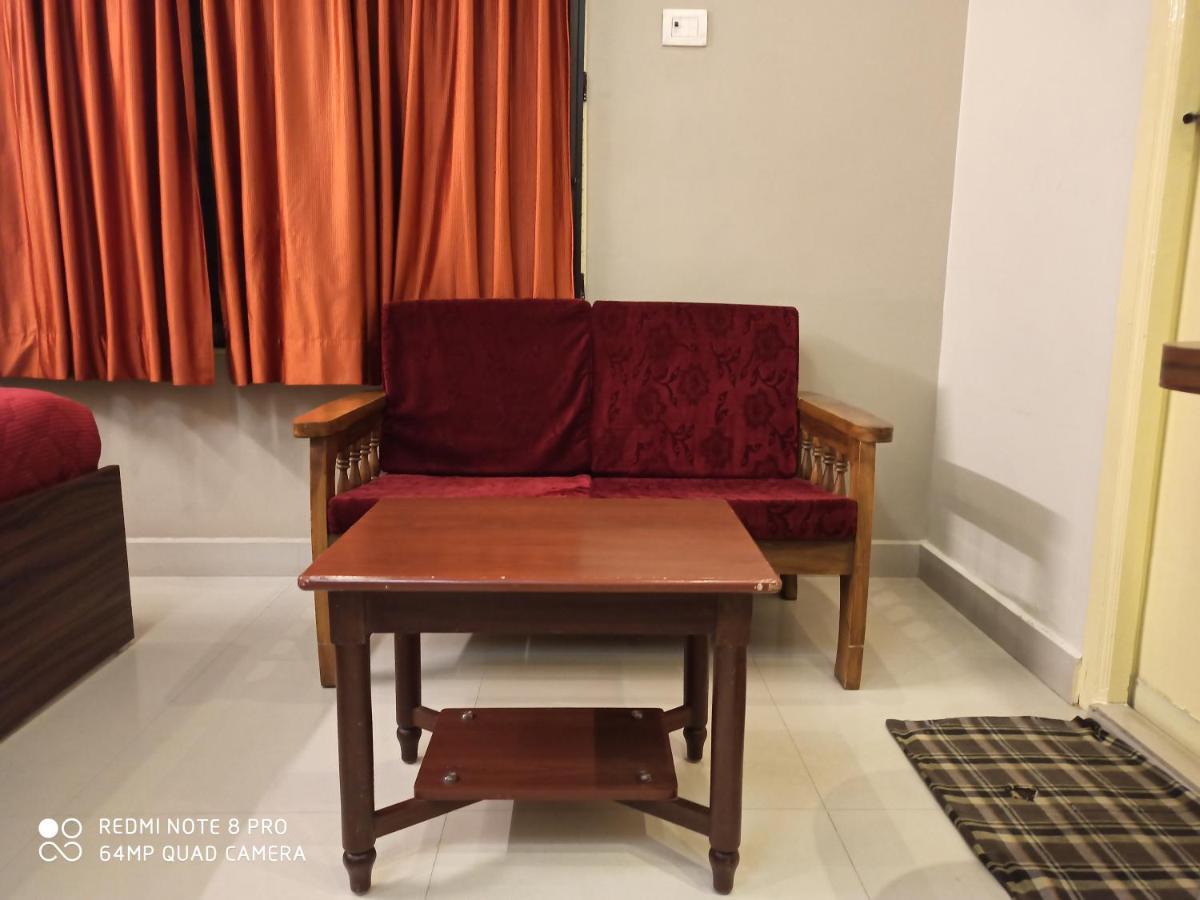 Hotel I-Way Residency Perungudi Chennai Esterno foto